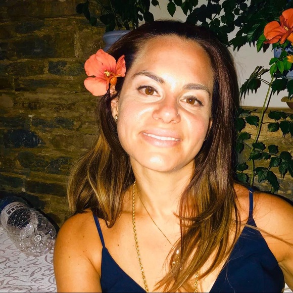 Fotini’s Closet SimplyNiceThingz - Picture 1 of 1